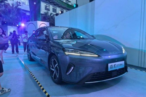 <b>14.98万起！比亚迪2026款海豹07DM-i焕新登场</b>